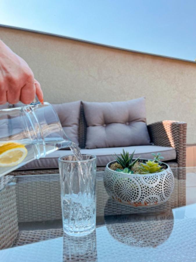 Apartman Niklan Rožnov pod Radhoštěm المظهر الخارجي الصورة